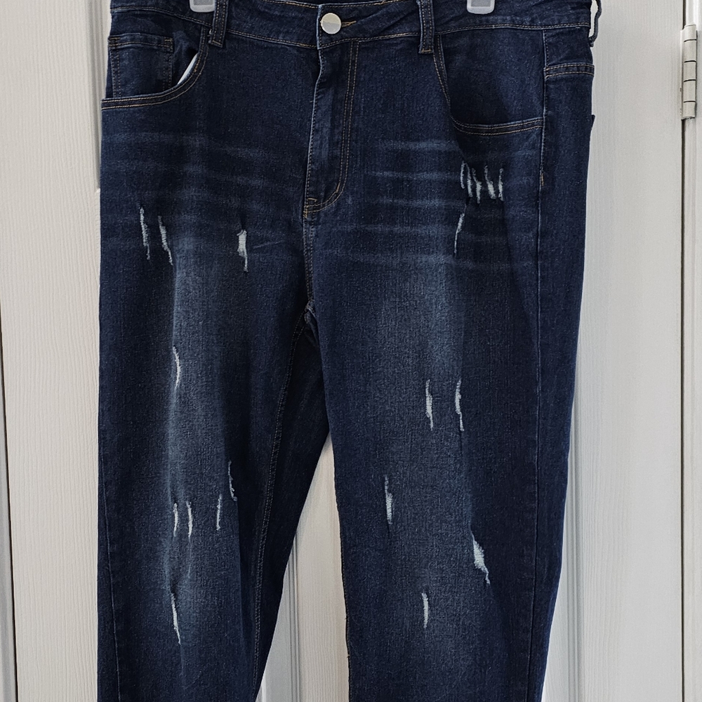Fashion Blue Jeans - Picture 2 of 2
